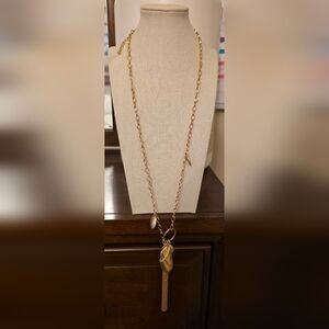 Elegant Gold Chain Necklace